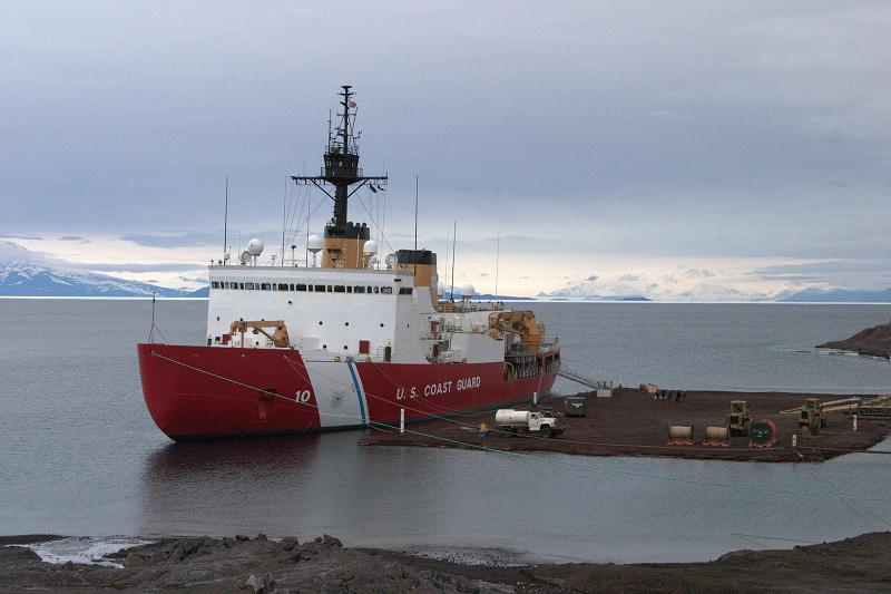 The Polar Star moored at McMurdo Ice Pier in 2014. Photo credit U.S. Coast Guard